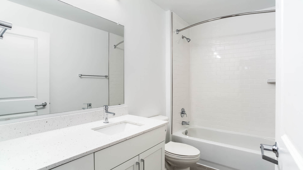 1210 Massachusetts Ave, Nw - Photo 12