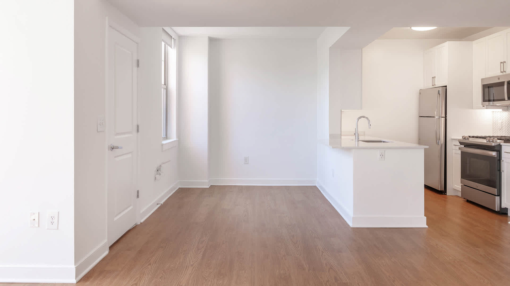 1210 Massachusetts Ave, Nw - Photo 38