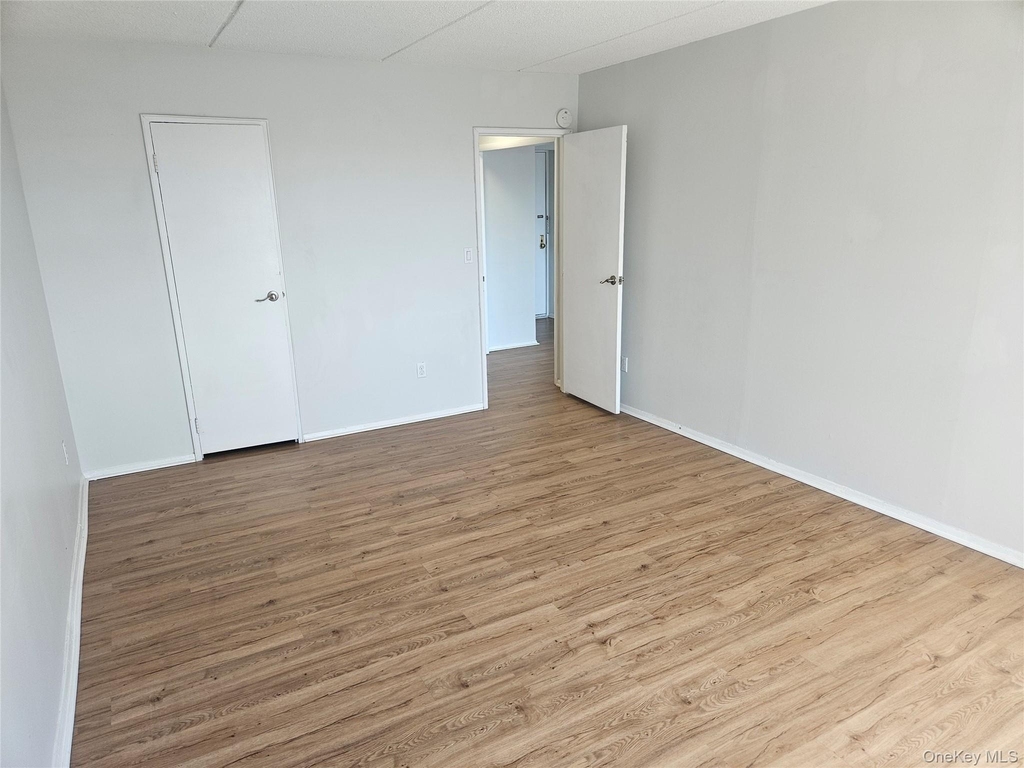 35 Park Avenue - Photo 12