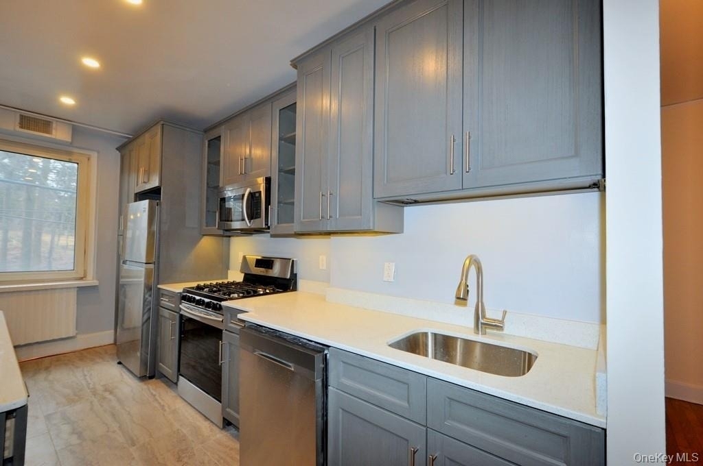 69 Harney Road - Photo 8