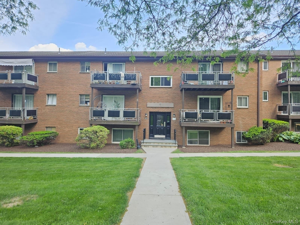 41 Tanager Road - Photo 0