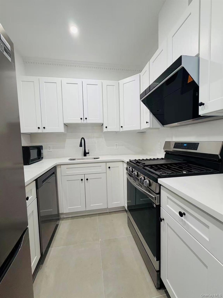 6024 Wetherole Street - Photo 3