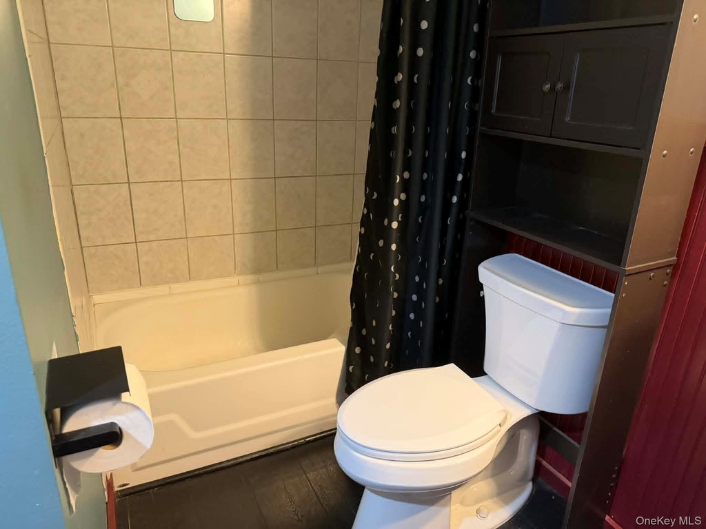 14 Allen Lane - Photo 19