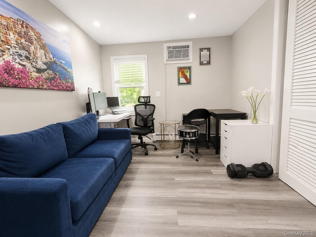 5 Regina Street - Photo 8