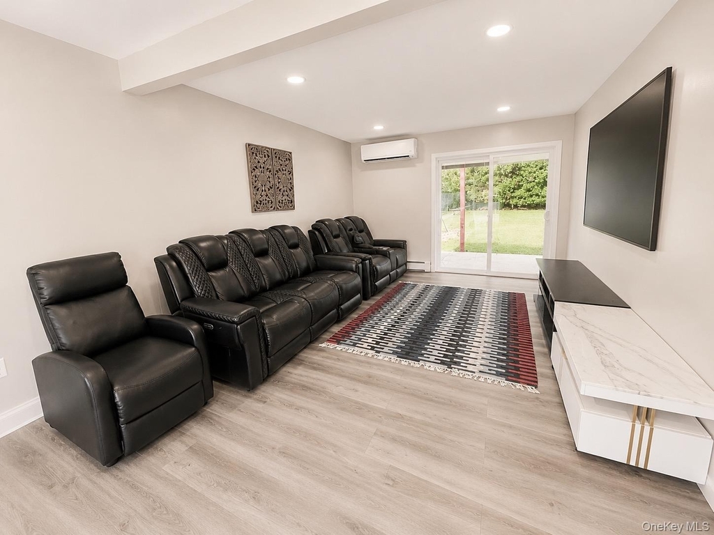 5 Regina Street - Photo 5