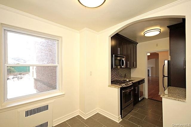 160 S Middle Neck Road - Photo 7