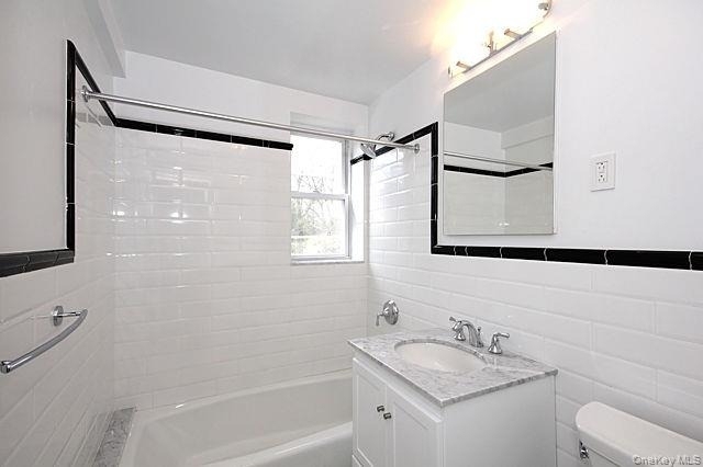 160 S Middle Neck Road - Photo 12