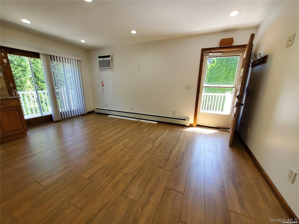 123 Maple Avenue - Photo 0