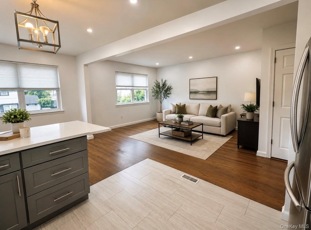 57 7th Street - Photo 4