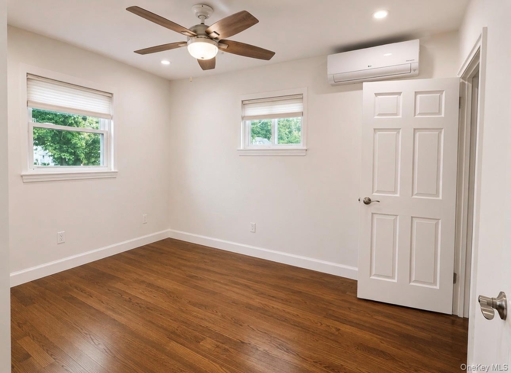 57 7th Street - Photo 8