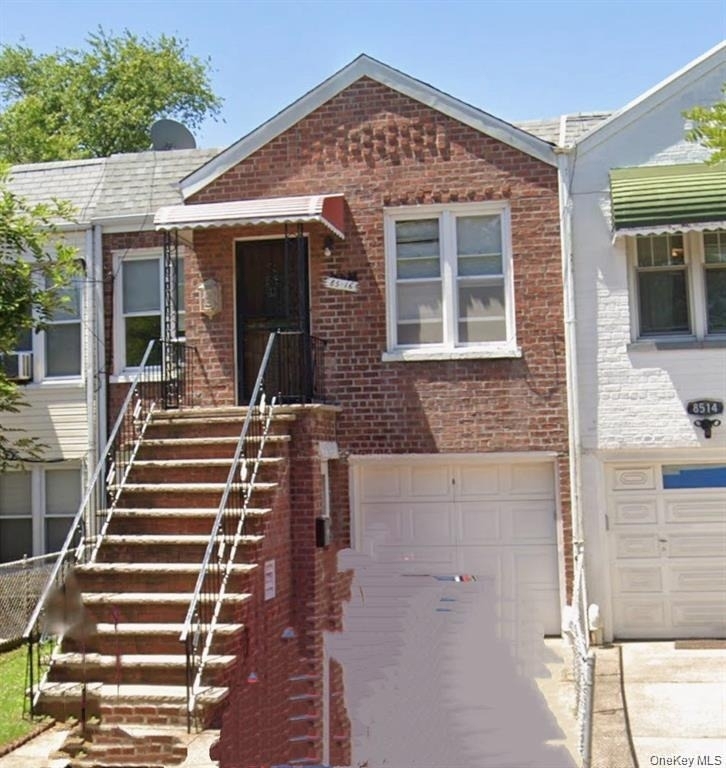85-16 Little Neck Pkwy - Photo 0