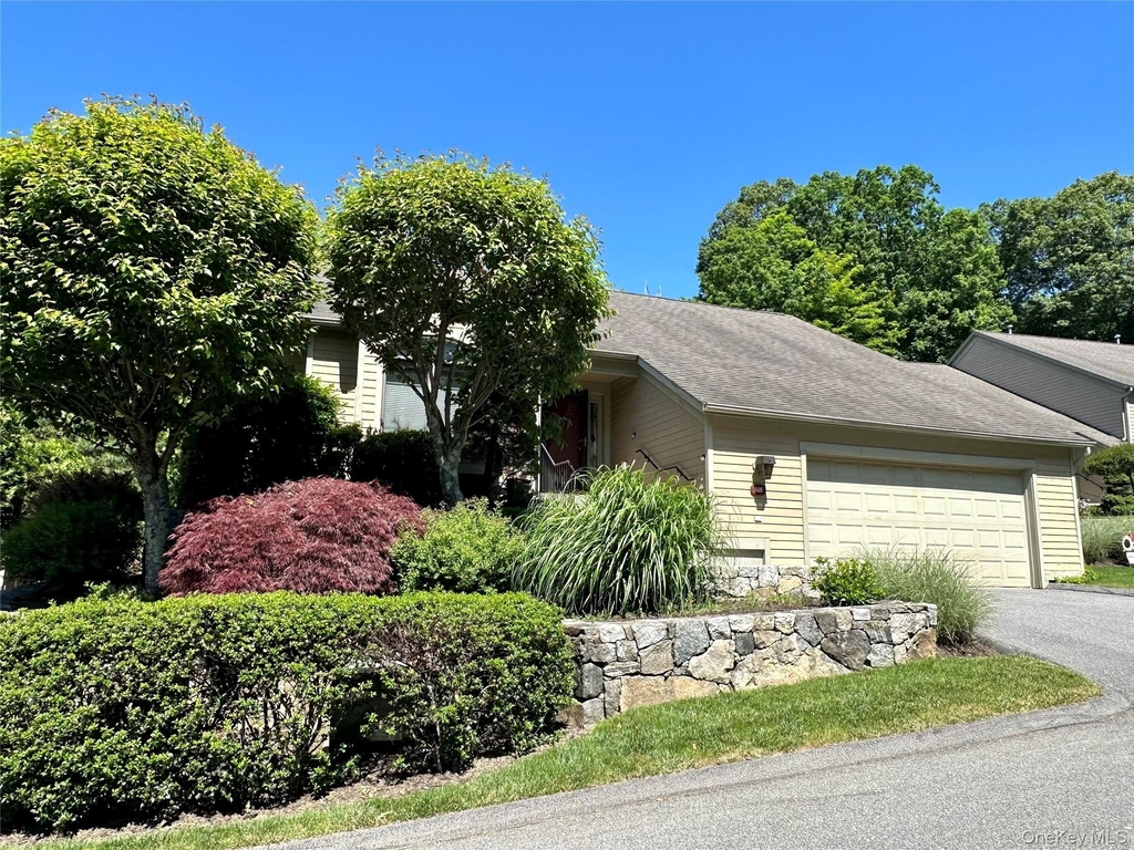 848 Heritage Hills - Photo 0