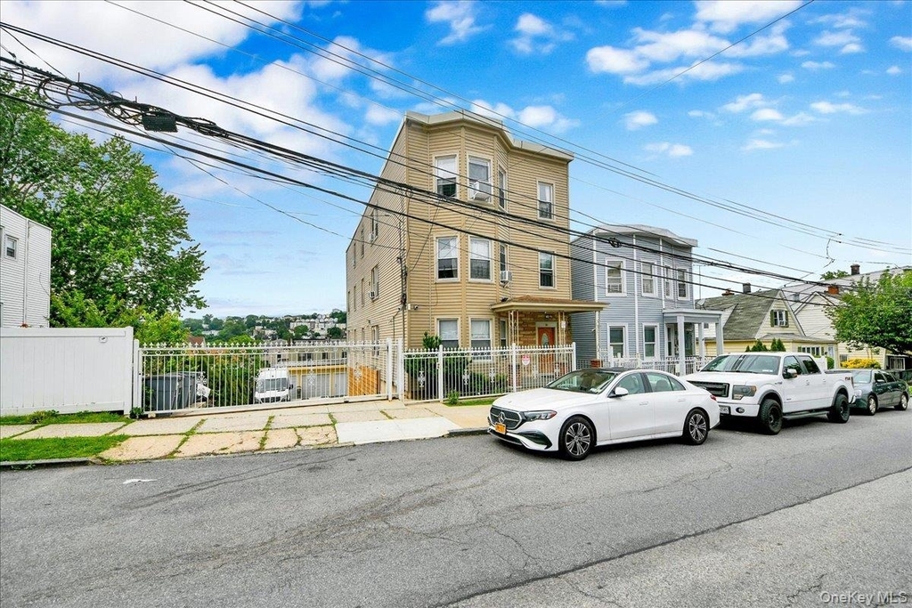 23 Colin Street - Photo 13
