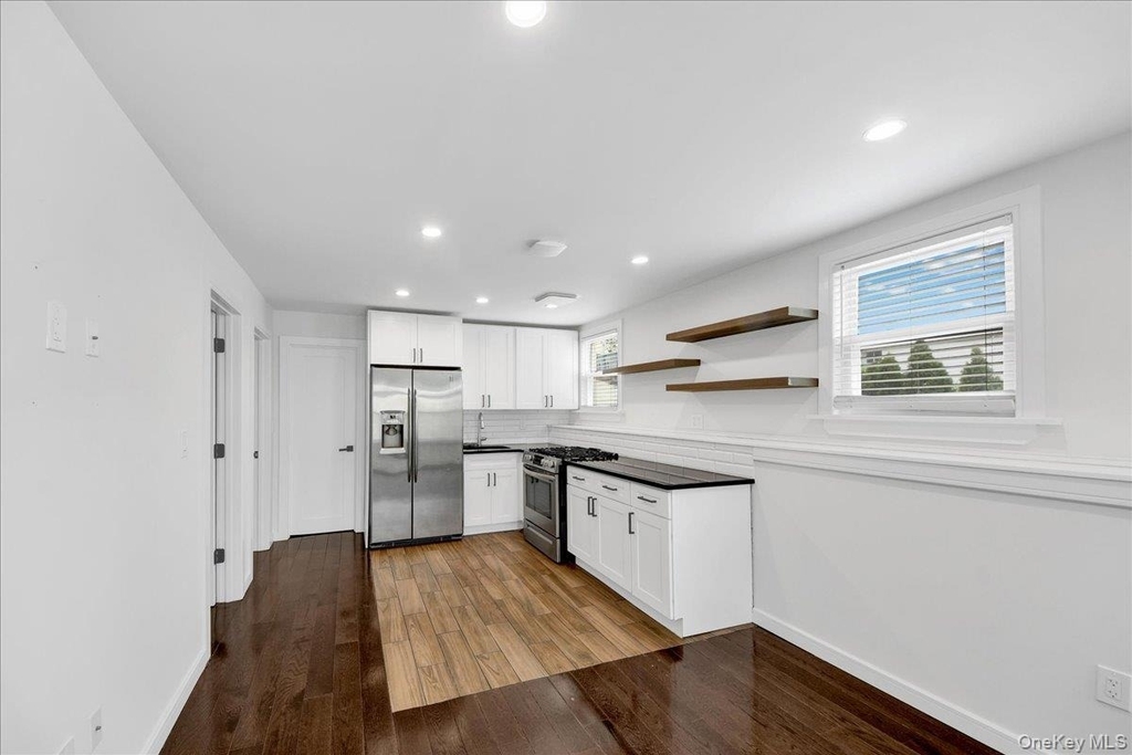 23 Colin Street - Photo 10