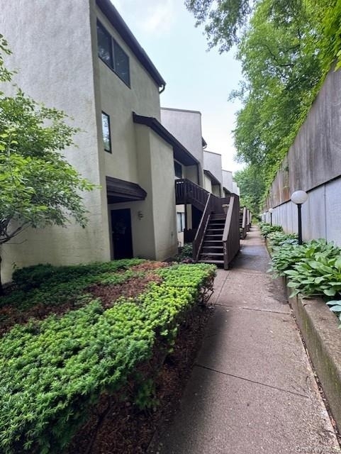 352 N Greeley Avenue - Photo 15
