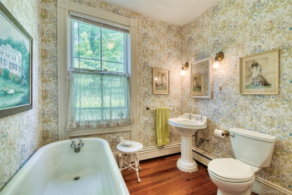 100 Maple Lane - Photo 9