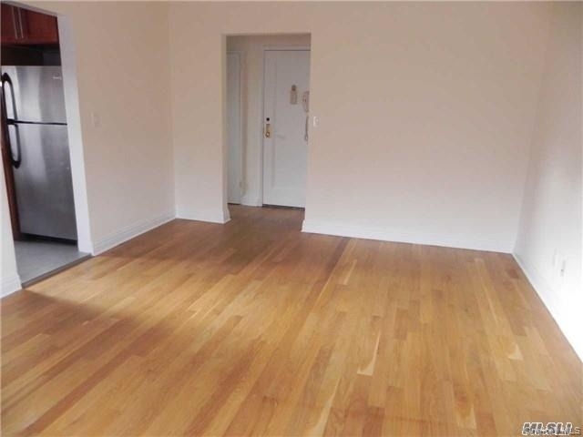 17 Schenck Avenue - Photo 5