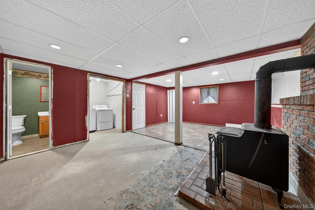 76 Maureen Drive - Photo 27