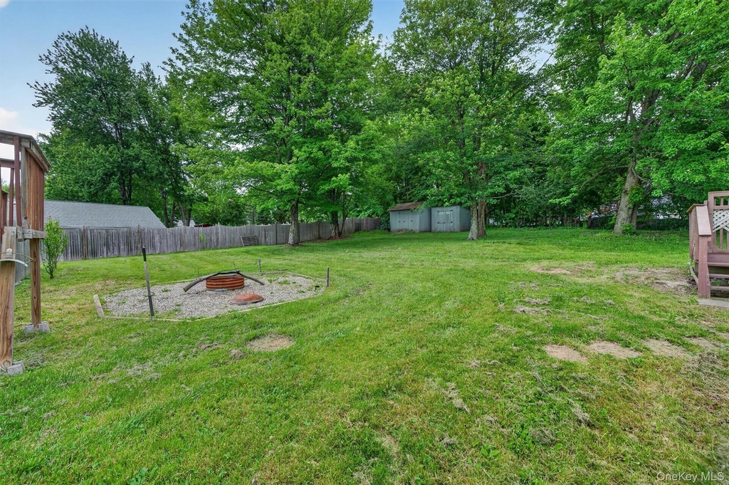 76 Maureen Drive - Photo 34