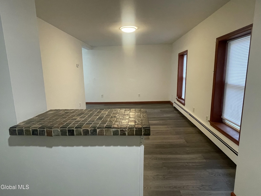 26 Grand Street - Photo 4