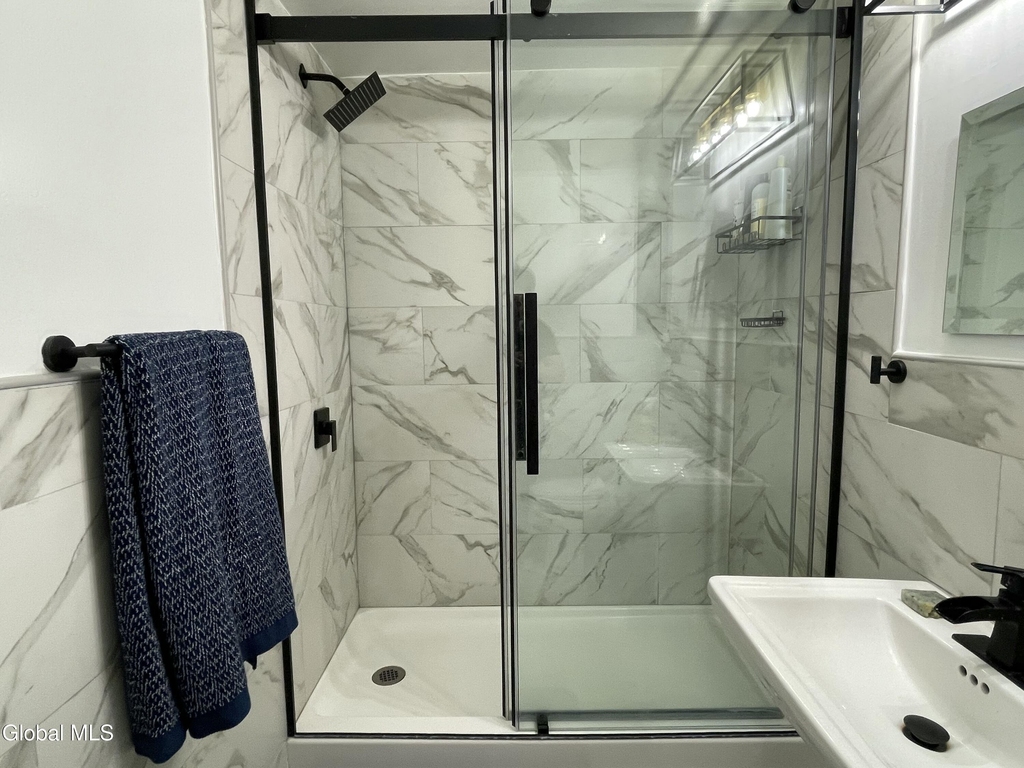 155 Chestnut Street - Photo 7