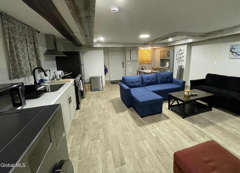 155 Chestnut Street - Photo 5