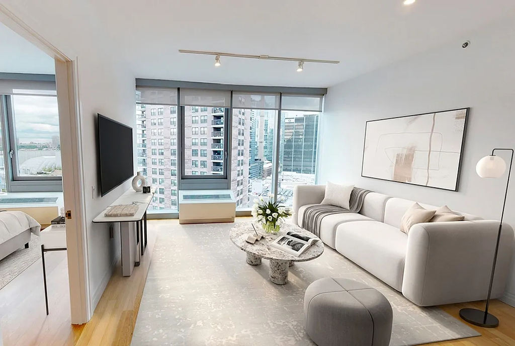550 West 54th Street - Photo 1