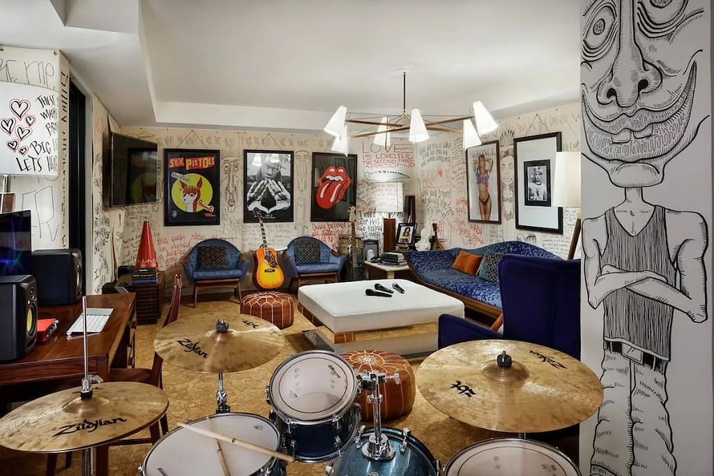 515 West 38th Street - Photo 12