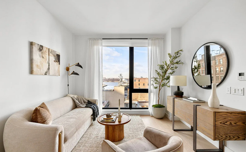 554 West 46th Street - Photo 1