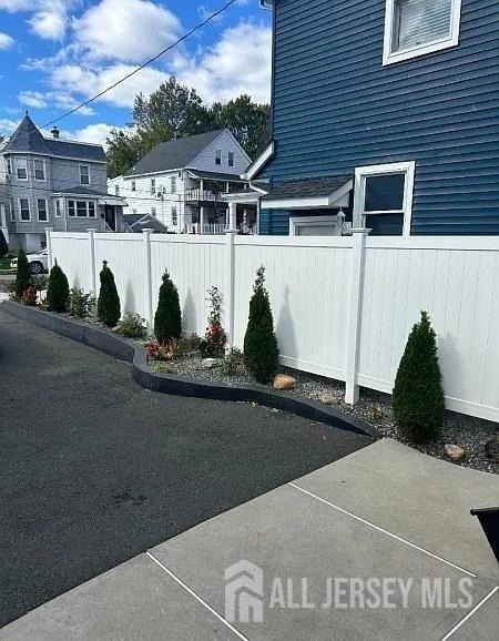 119 Columbus Place - Photo 1