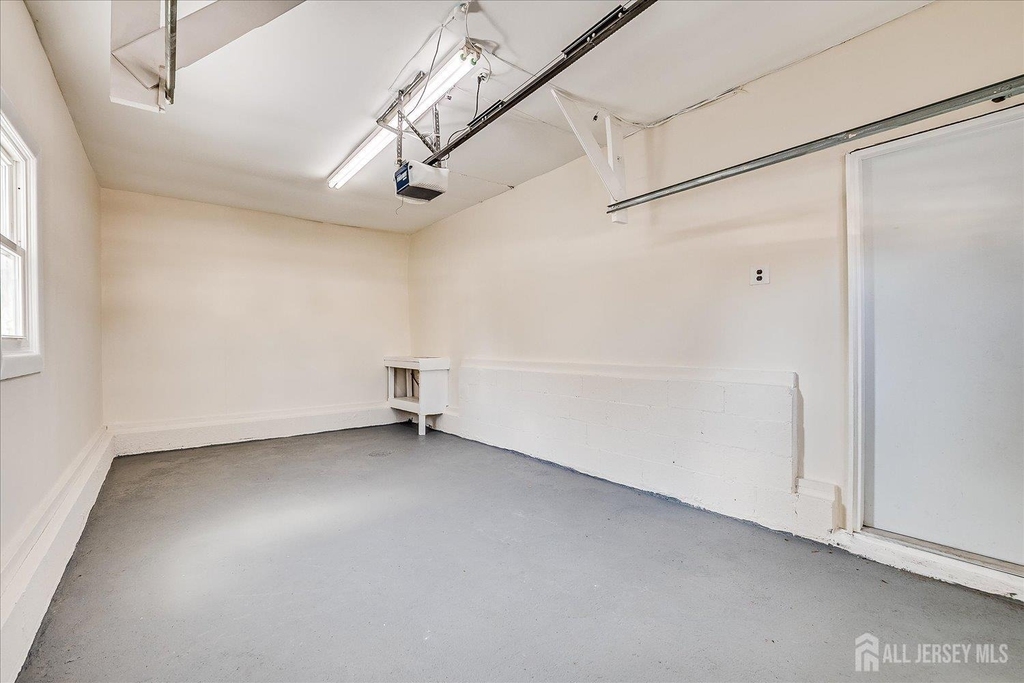 145 Somerset Avenue - Photo 26