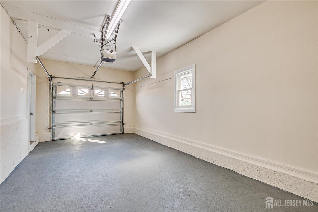 145 Somerset Avenue - Photo 27
