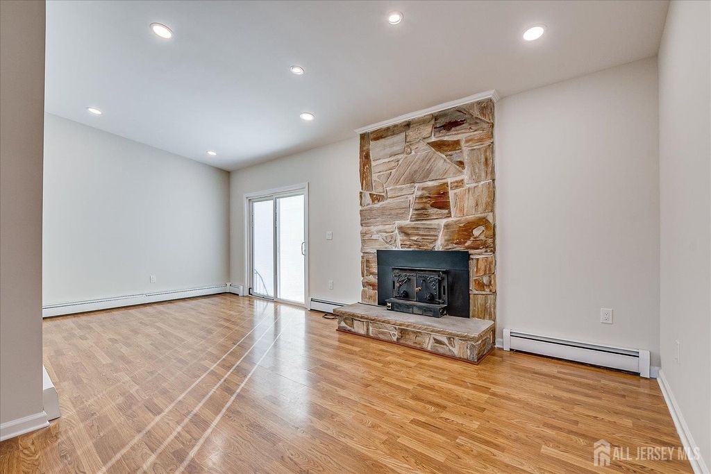 145 Somerset Avenue - Photo 13