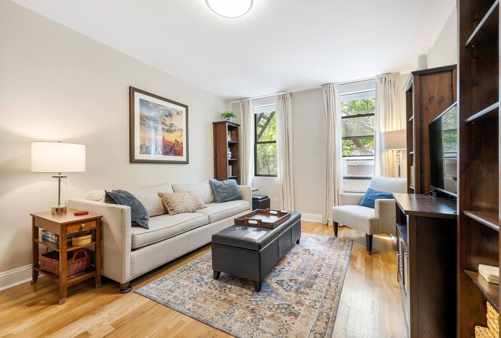 441 Convent Avenue - Photo 1