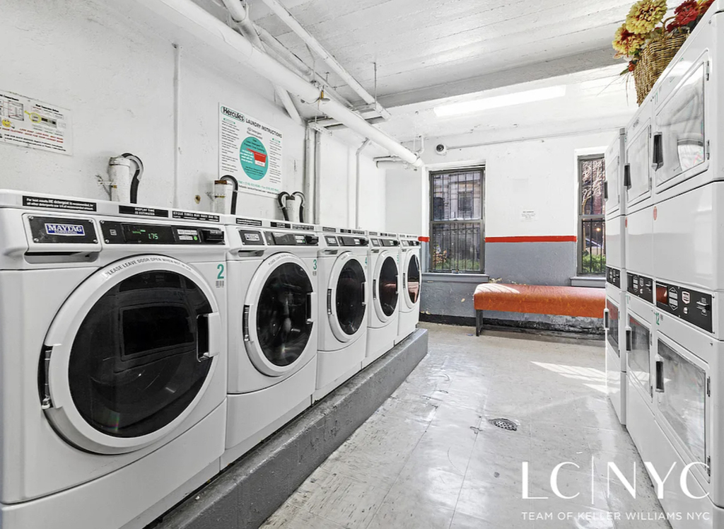 441 Convent Avenue - Photo 7