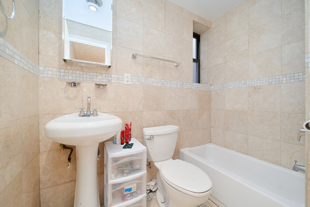 163 Chrystie Street - Photo 3