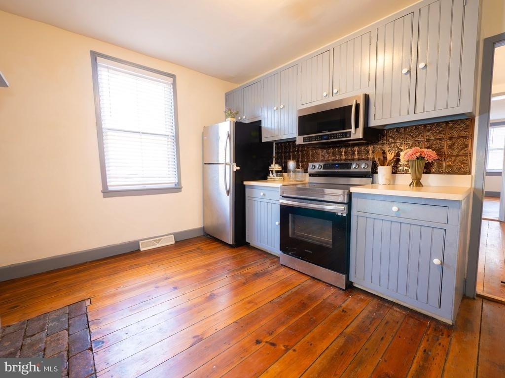 703 S Loudoun Street - Photo 14