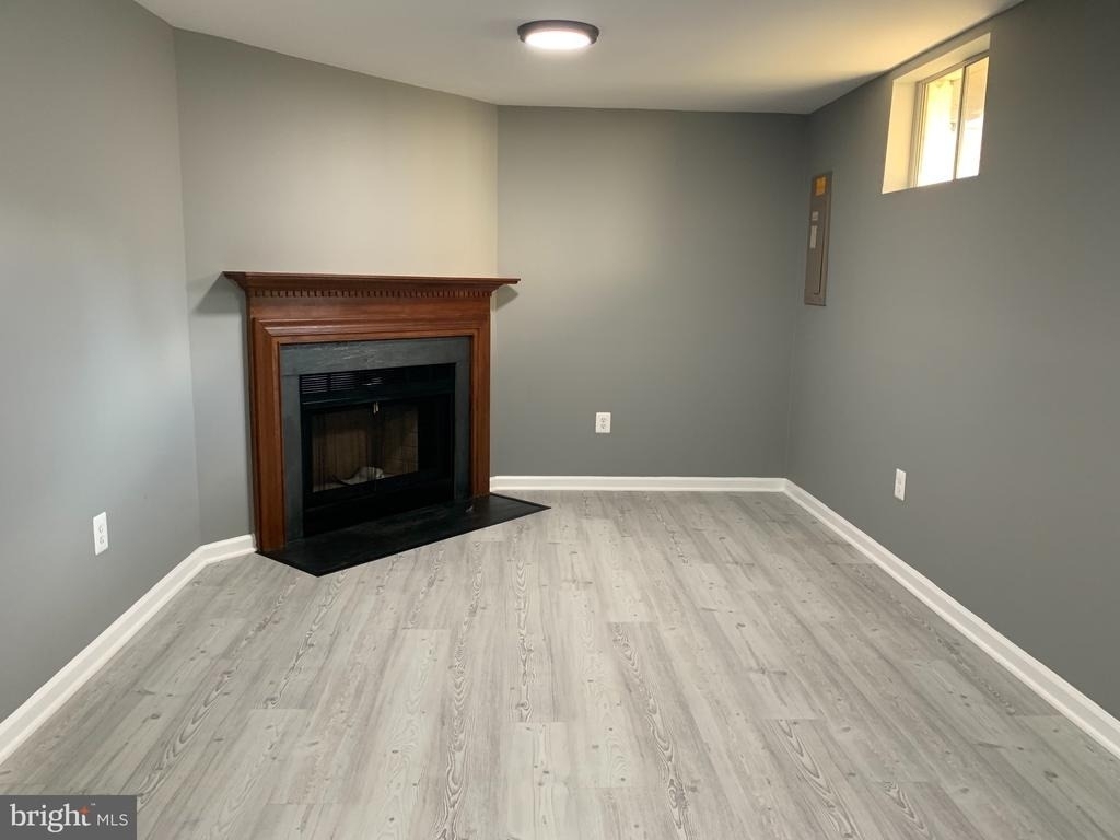 8262 Vernon Street - Photo 18