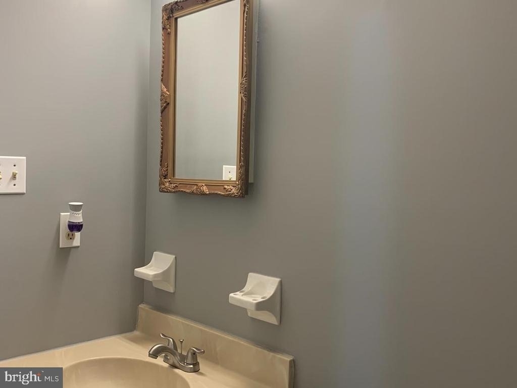 8262 Vernon Street - Photo 19