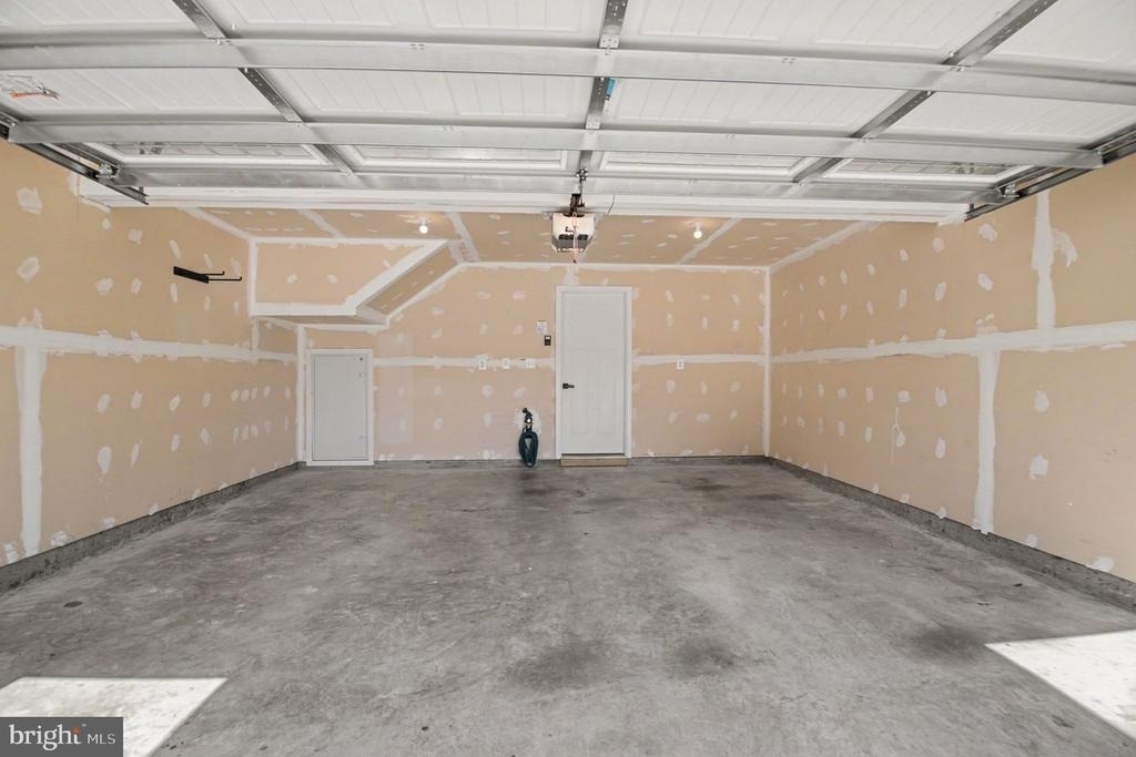 18143 Red Mulberry Road - Photo 20