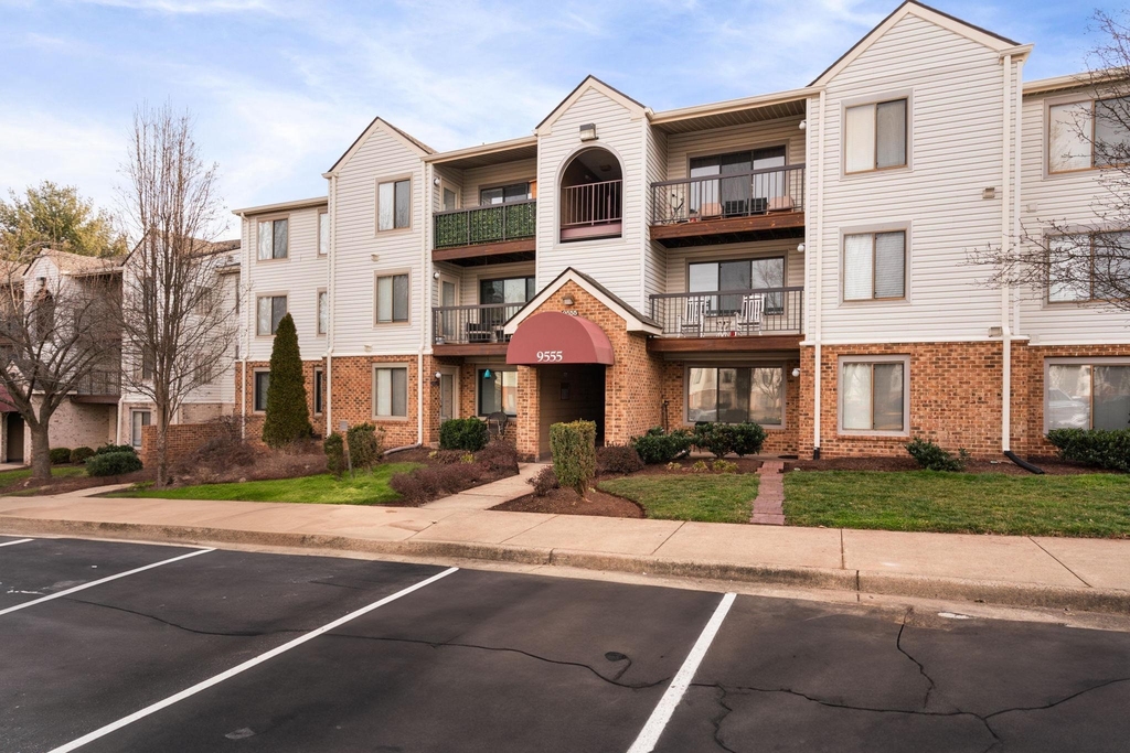 9555 Battery Heights Boulevard - Photo 1