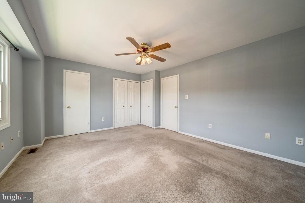8593 Burlington Court - Photo 19