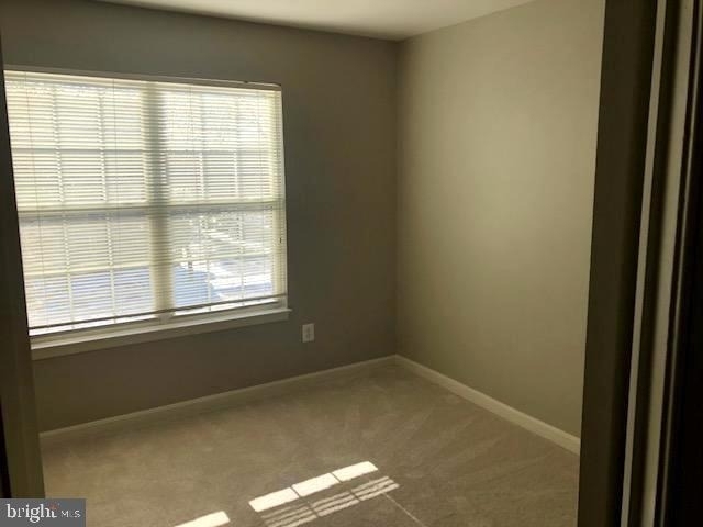 43046 Francis Square - Photo 28