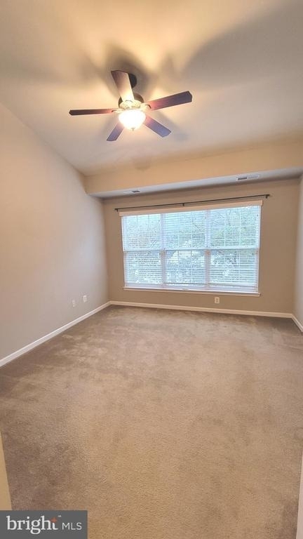 20479 Greymont Terrace - Photo 14