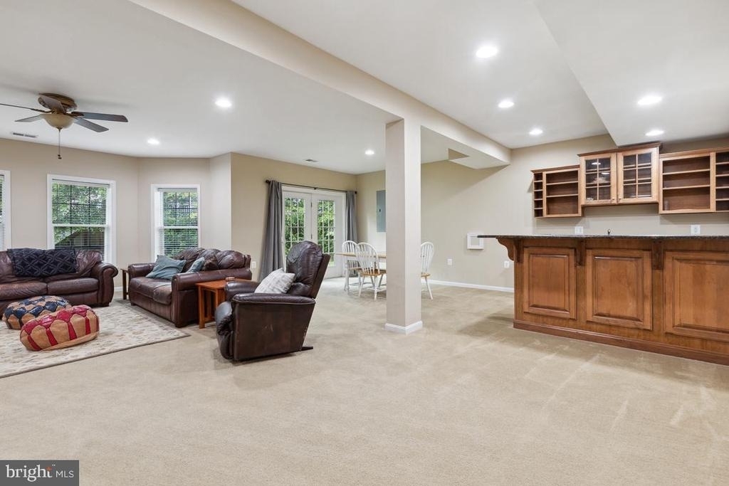 17205 Dewpoint Place - Photo 36