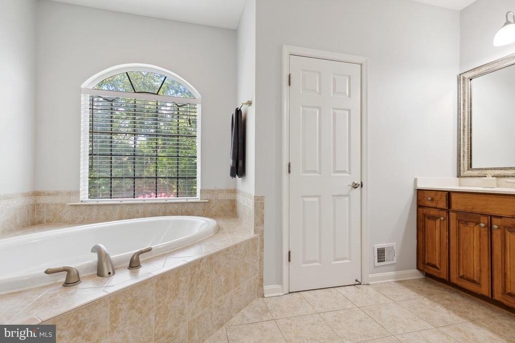 17205 Dewpoint Place - Photo 27