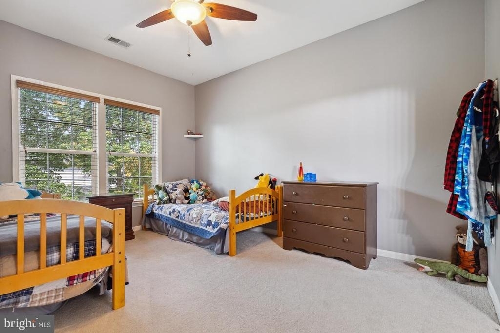 17205 Dewpoint Place - Photo 32