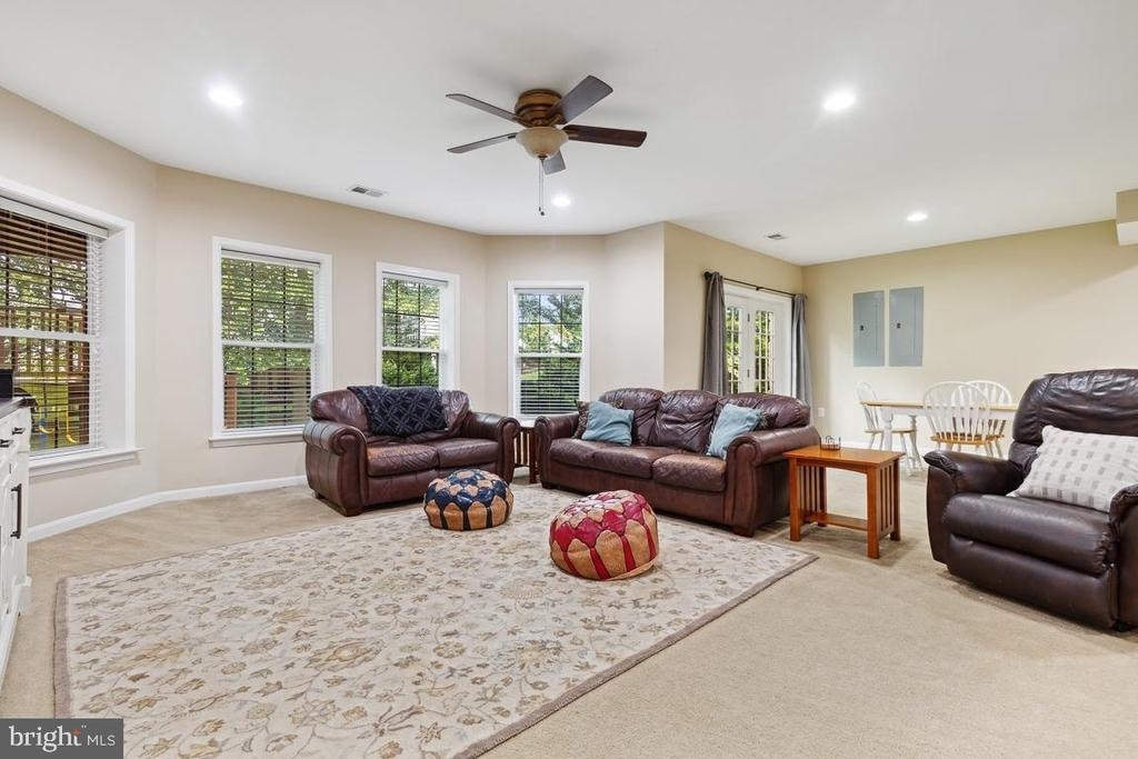 17205 Dewpoint Place - Photo 33