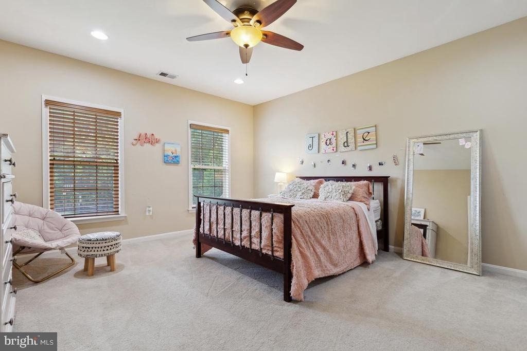 17205 Dewpoint Place - Photo 28