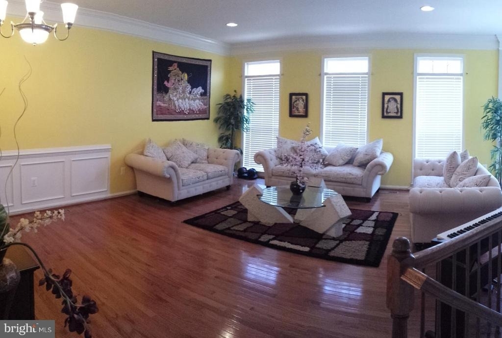 43315 Stonegarden Terrace - Photo 2